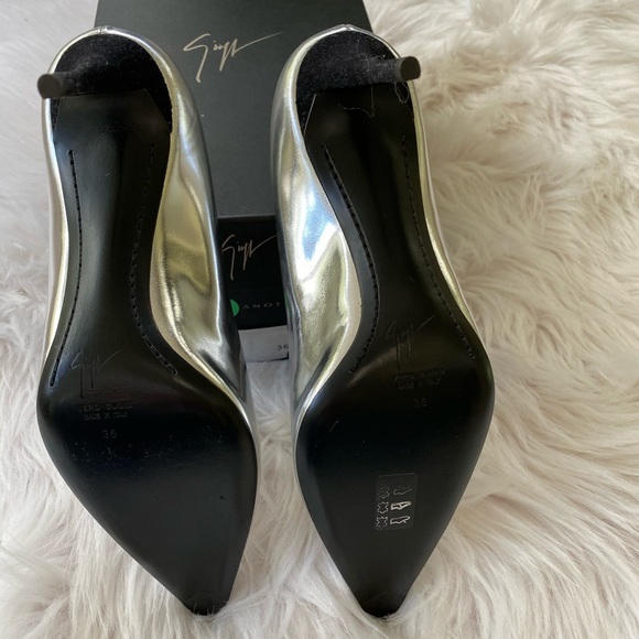 Giuseppe Zanotti silver mirrored leather pumps - Picture 2 of 7